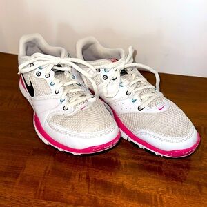 Nike Women’s Free HyperTR Running Shoes Size 8.5 White and Pink
